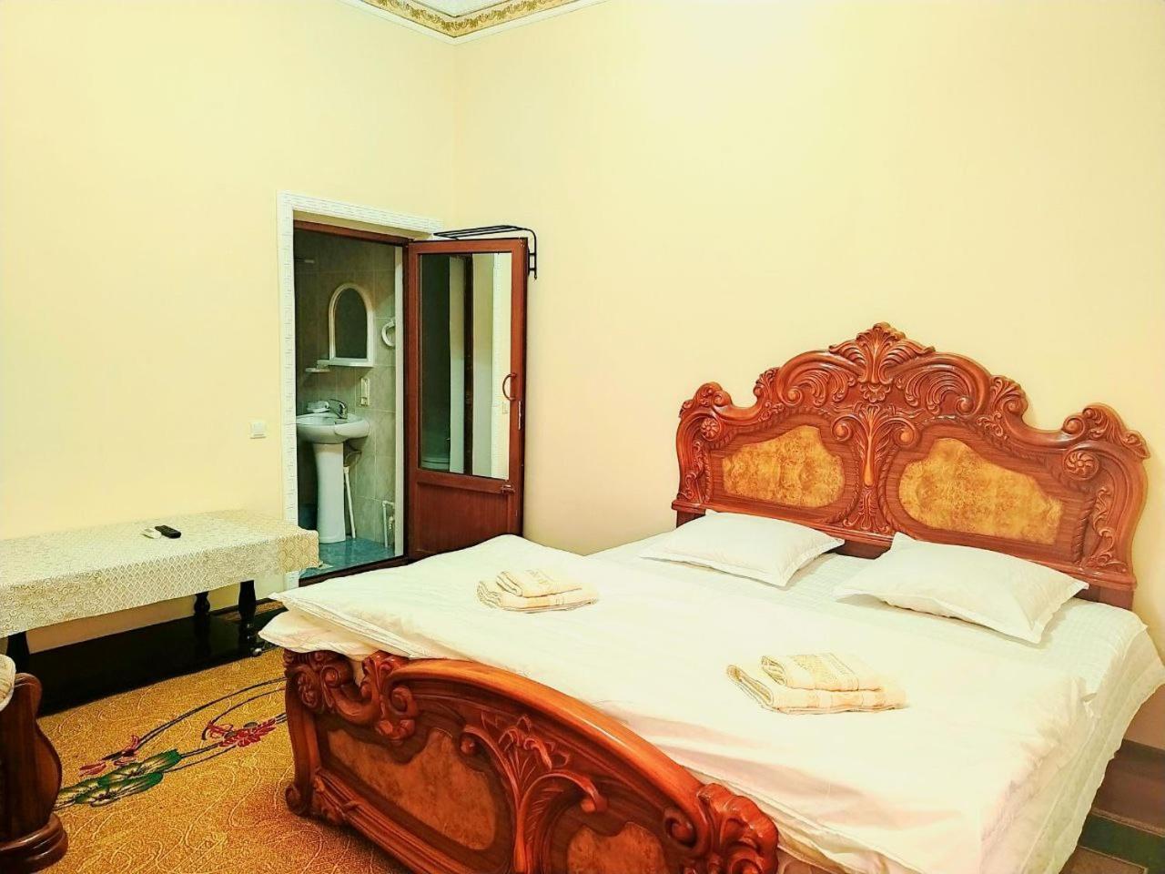 Zarin Guest House B&B Bukhara Bagian luar foto